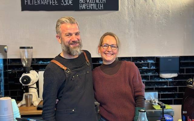 Links im Bild Besitzer Ben