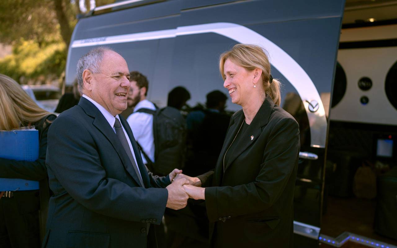 Bildungsministerin Prien in Israel