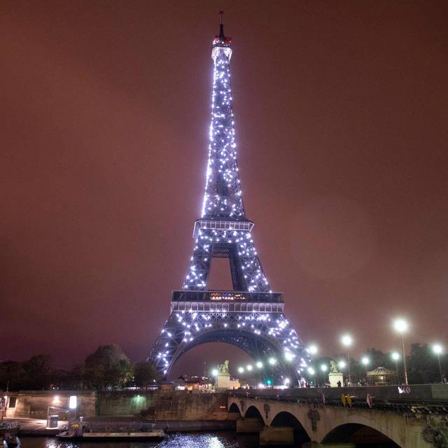 Lichter am Eiffelturm