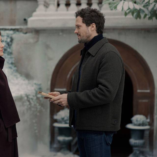 Paris-Romantik zu Weihnachten bei Netflix