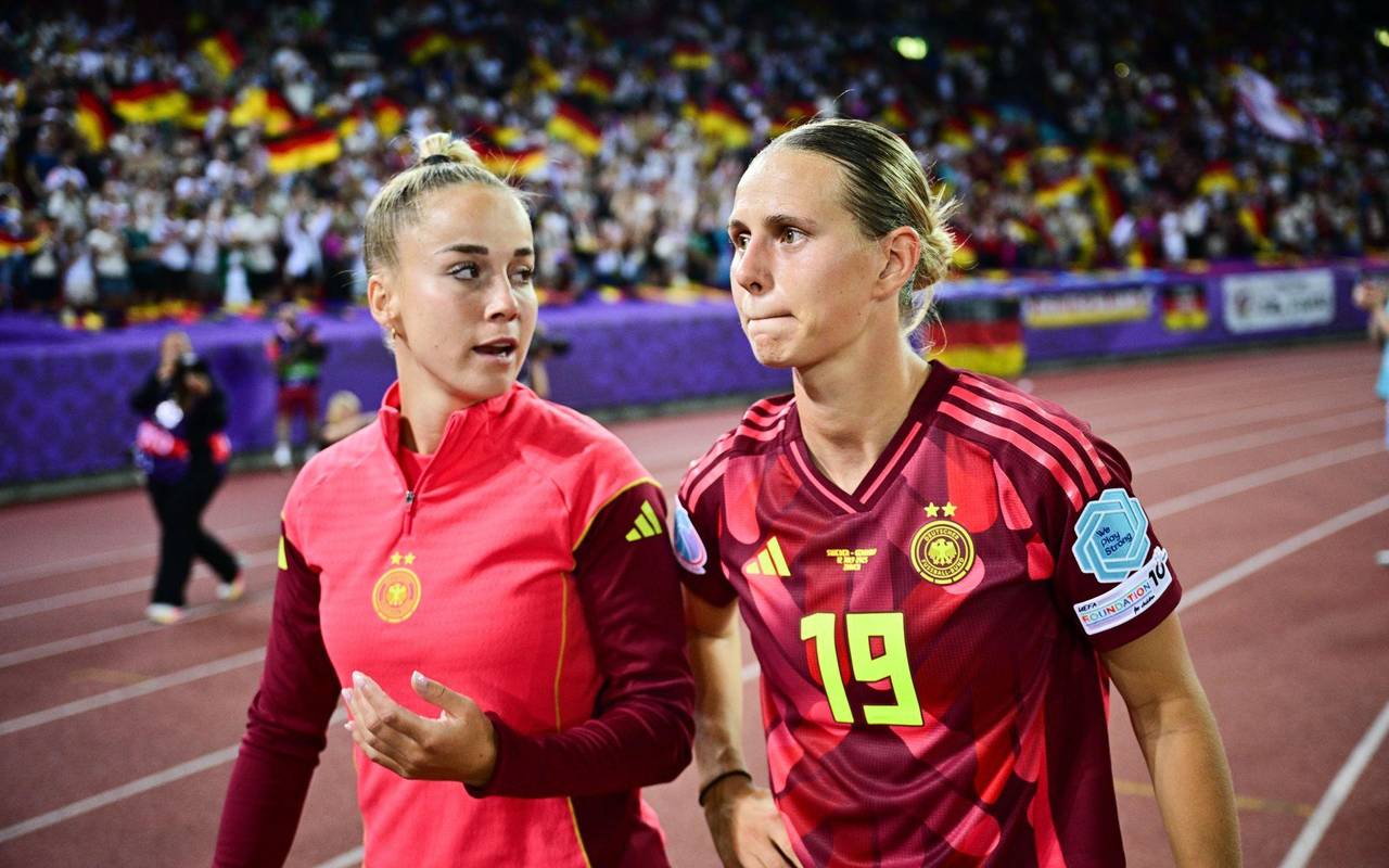 Giulia Gwinn und Klara Bühl