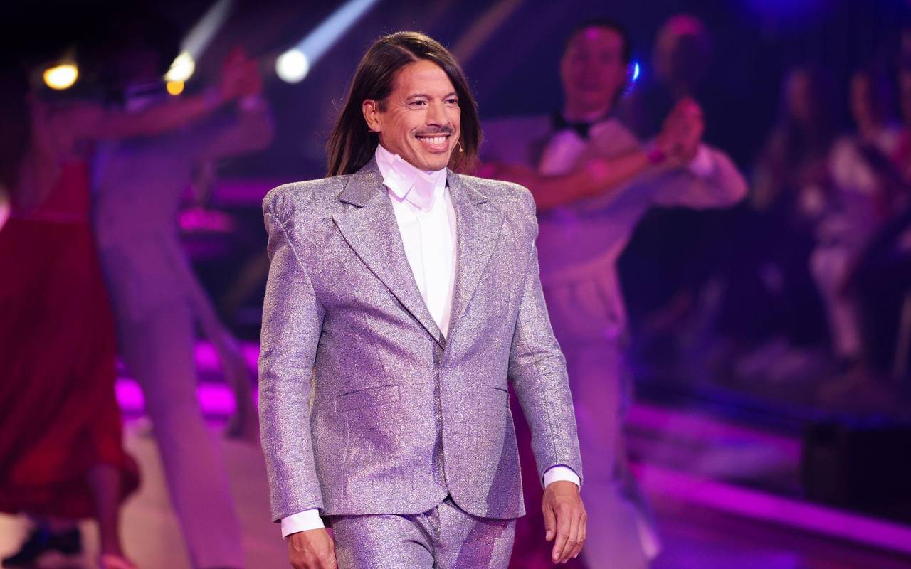 Jorge González wirbt für Akzeptanz und appelliert an Eltern