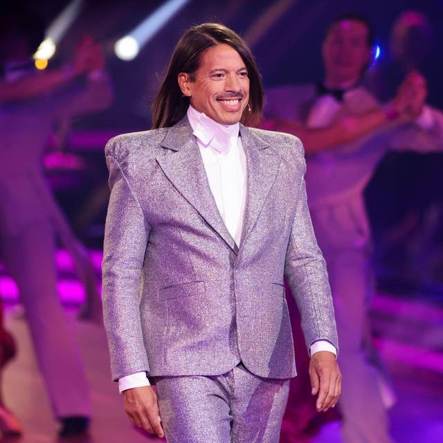 Jorge González wirbt für Akzeptanz und appelliert an Eltern