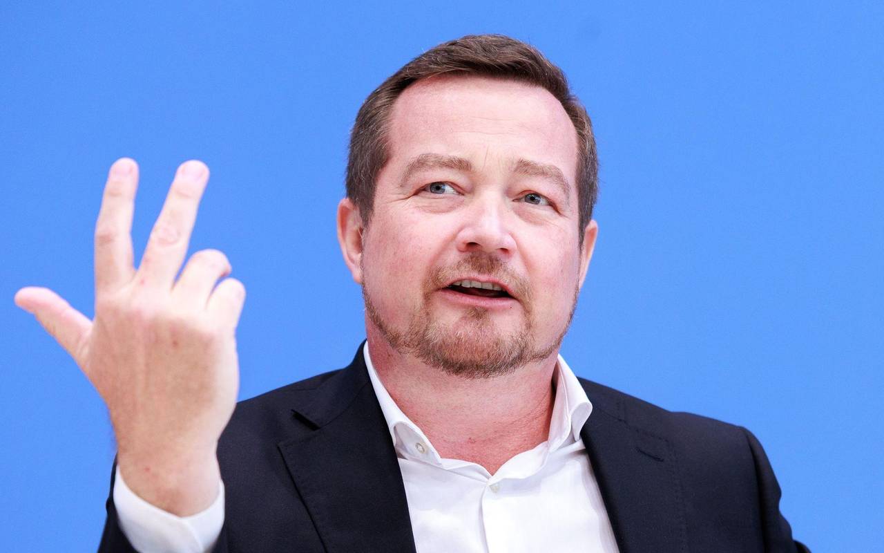 Taser für die Polizei - Uli Grötsch