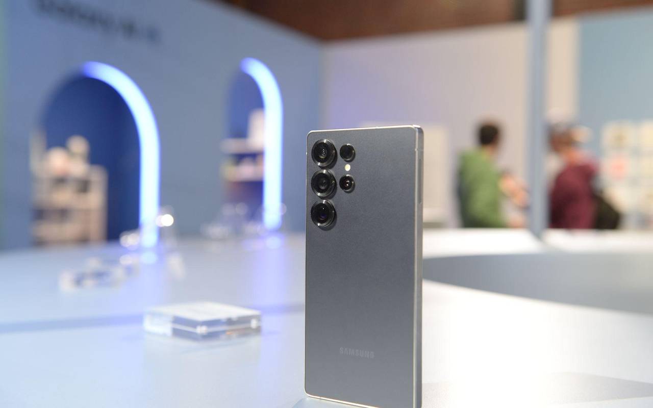 Die Rückseite des Samsung Galaxy S25 Ultra