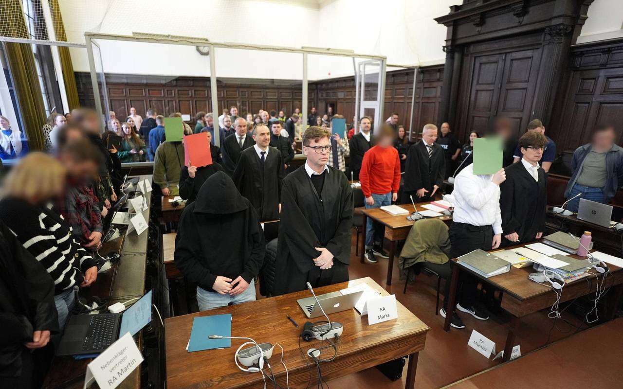 Beginn Prozess gegen rechtsextreme Terrorgruppe