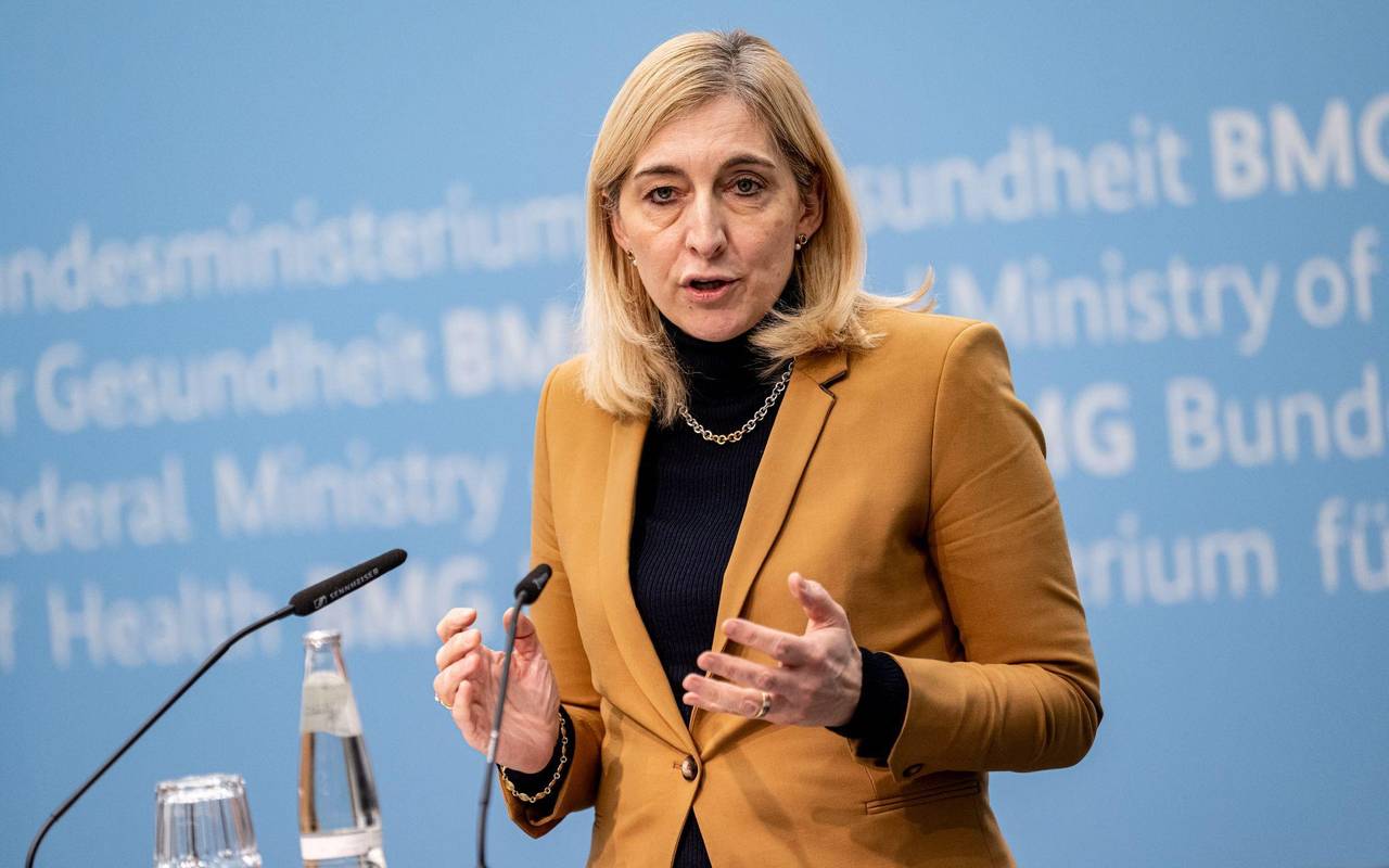 Gesundheitsministerin Warken