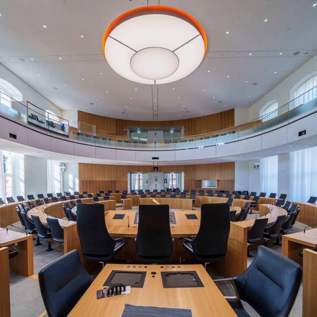 Blick in den Landtag von Rheinland-Plfaz