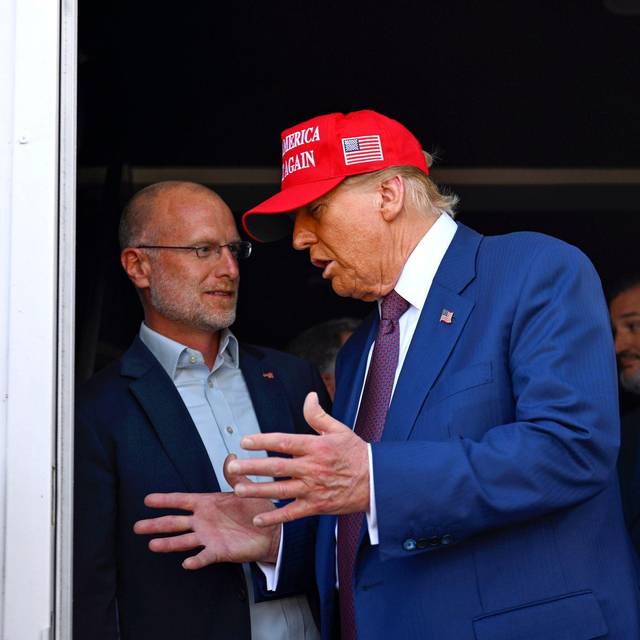 FCC-Chef Brendan Carr und US-Präsident Donald Trump