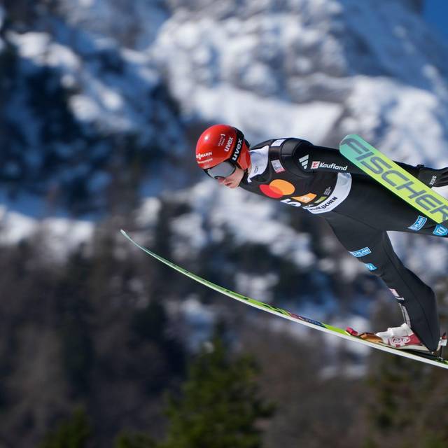 Skispringen - Weltcup