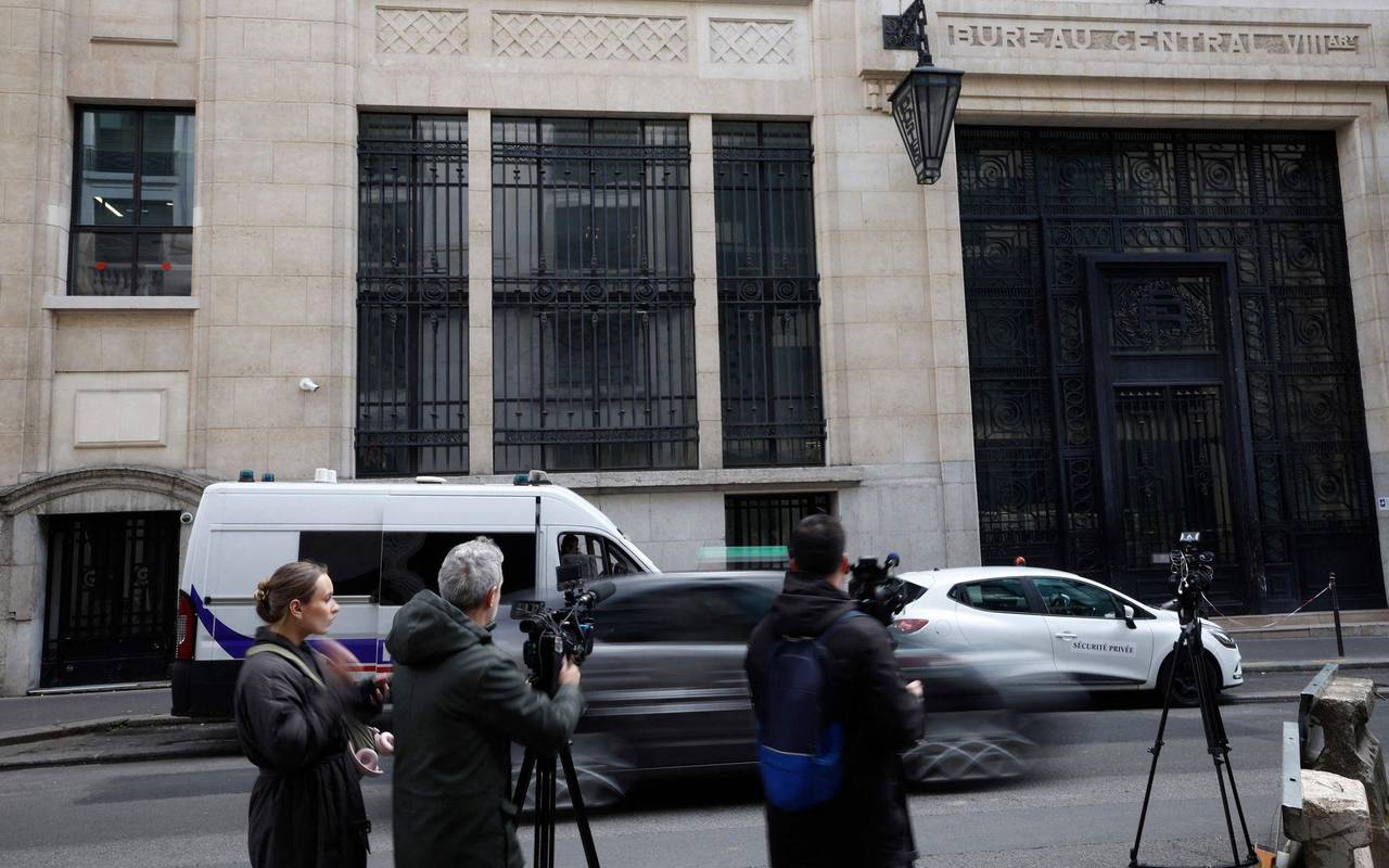 Vereitelter Sprengstoffanschlag auf eine Bank in Paris