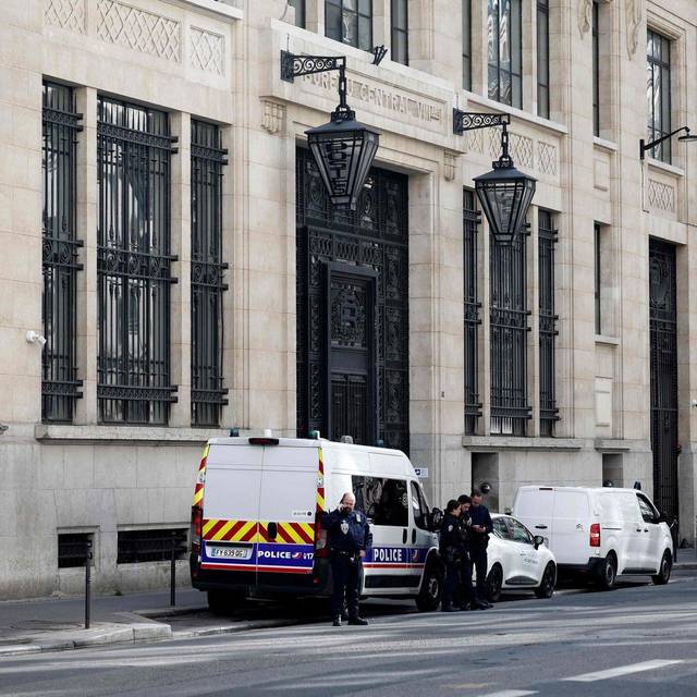 Vereitelter Sprengstoffanschlag auf eine Bank in Paris