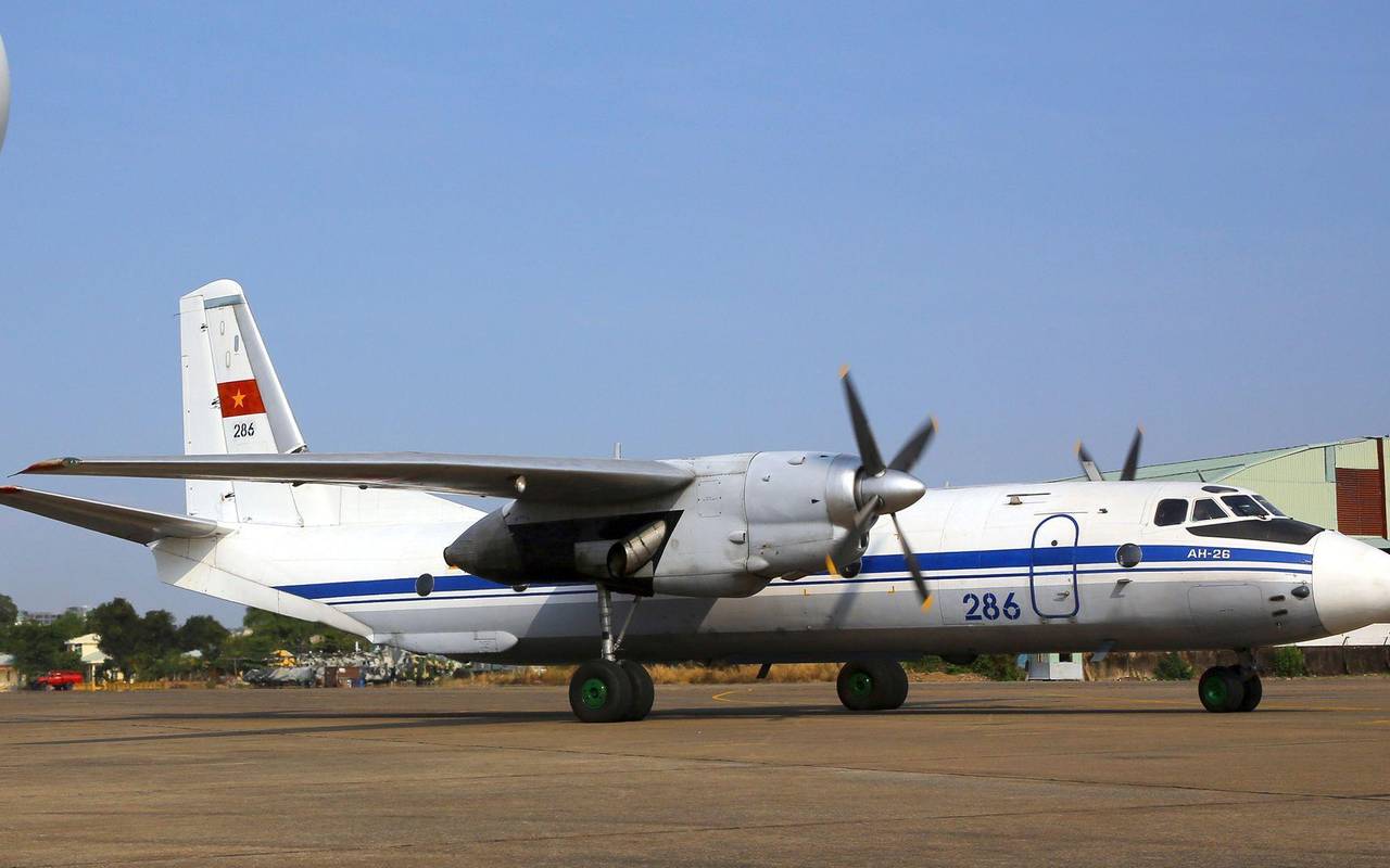 Militärflugzeug des Typs Antonow AN-26