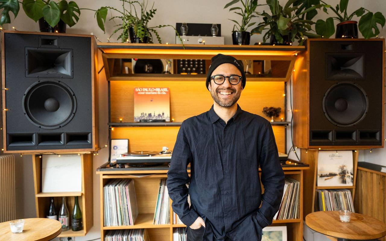 Listening Bar "Unkompress"