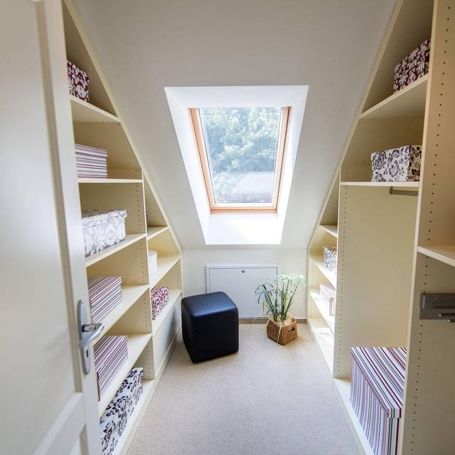 Ankleidezimmer in der Fertighauswelt Langenhagen