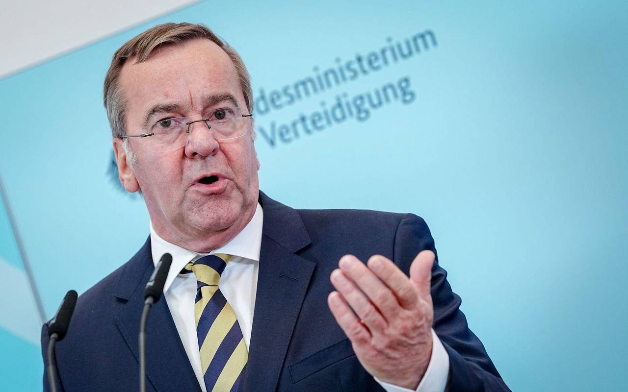 Verteidigungsminister stellt deutsche Militärstrategie vor