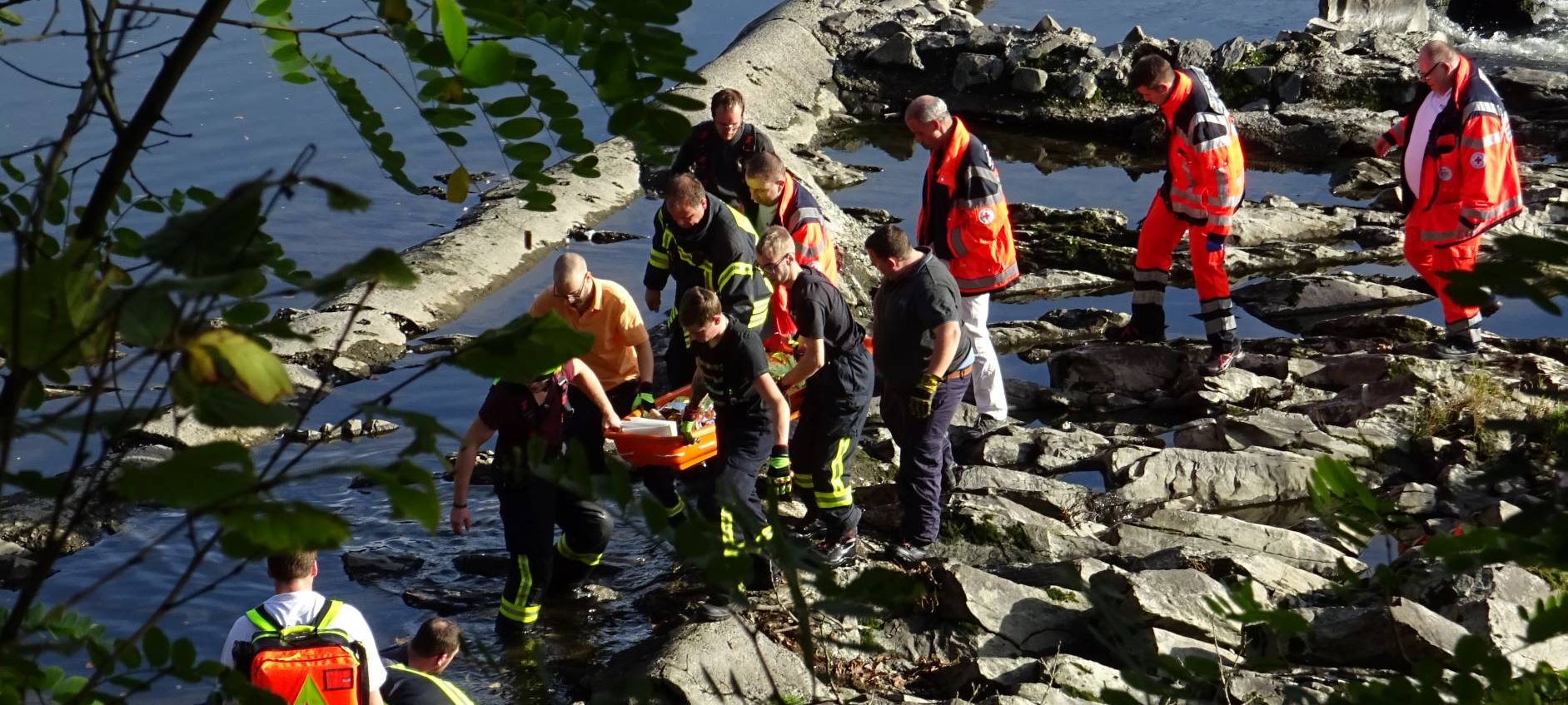 Kind aus Siegwasserfall gerettet