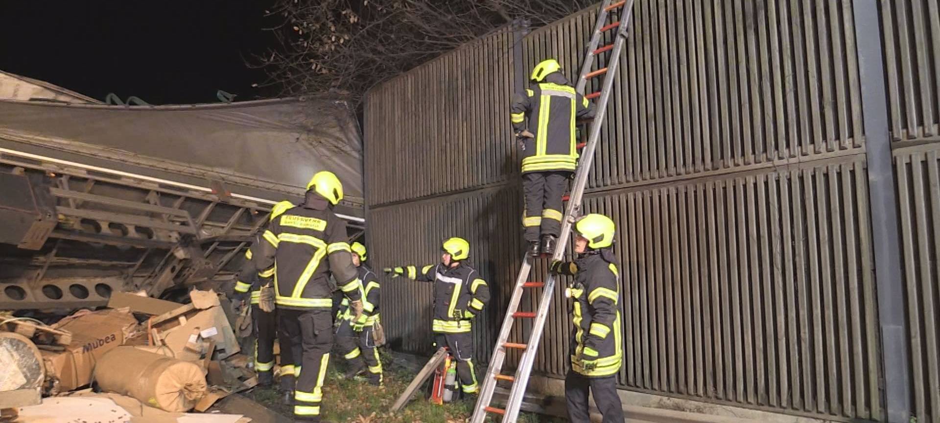 A3 nach LKW-Unfall in Richtung Frankfurt gesperrt