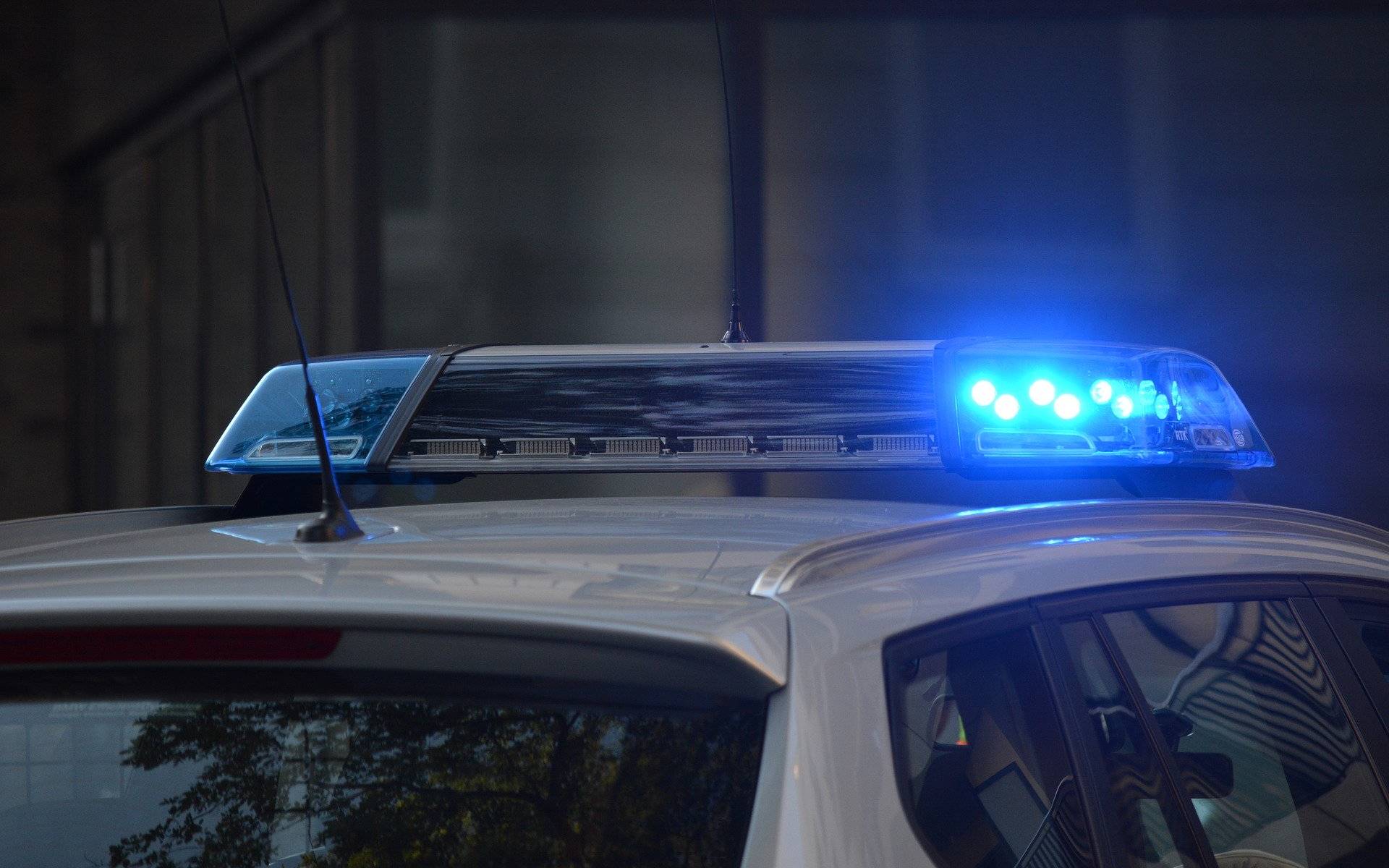 200 Einsatzkräfte: Bonner Polizei durchsucht JVA Euskirchen