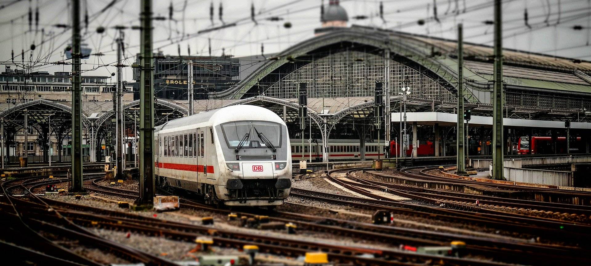 Die Bahn verschiebt die Stellwerk-Sperrung in Köln auf 2027