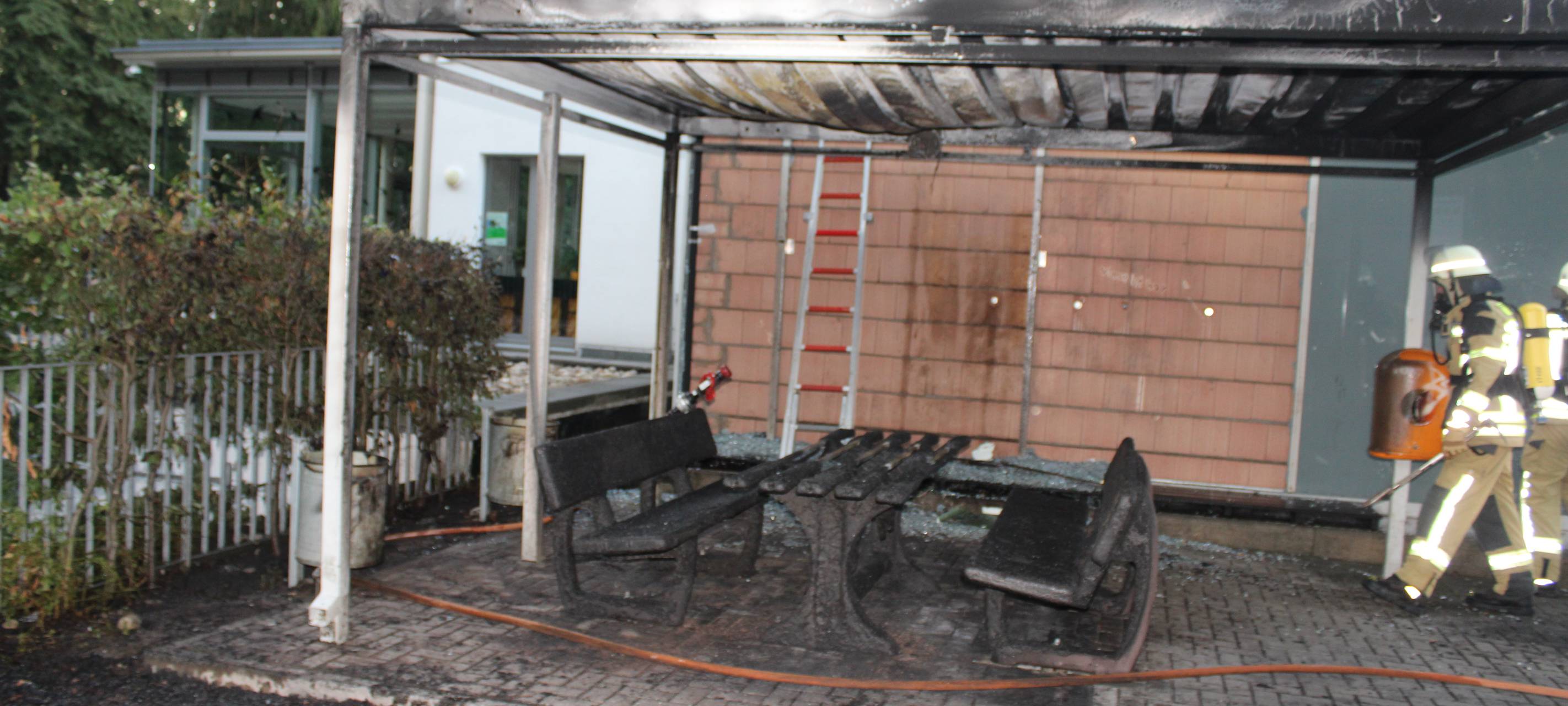 Polizei ermittelt wegen Brandstiftung in Lohmar
