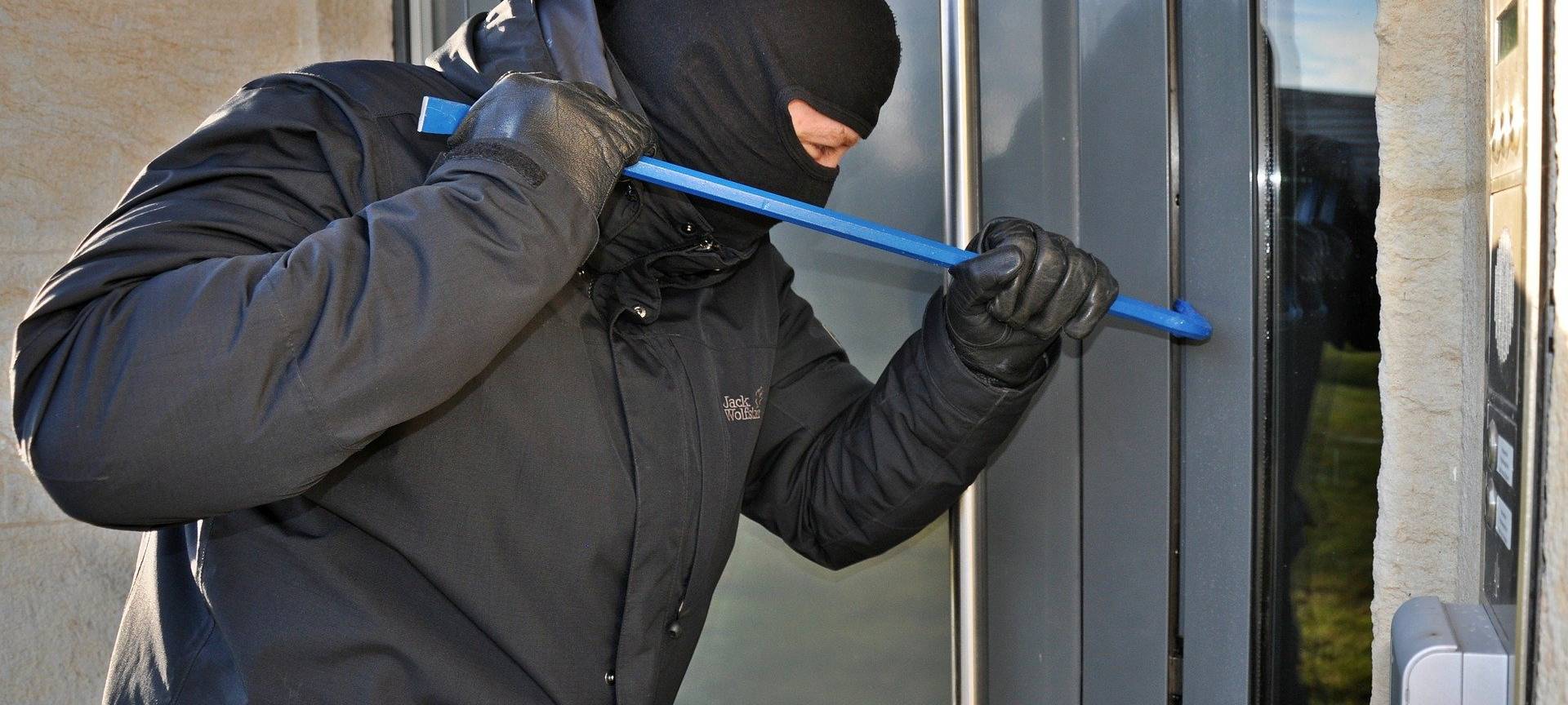 Einbrecher muss mehrere Jahre ins Gefängnis