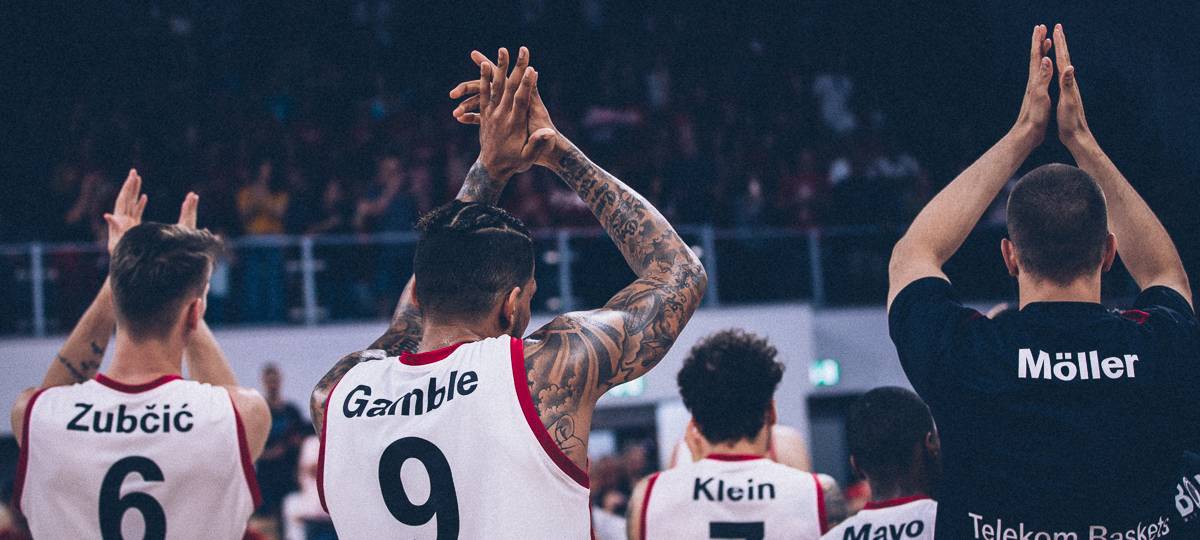Telekom Baskets sind in Venedig zu Gast