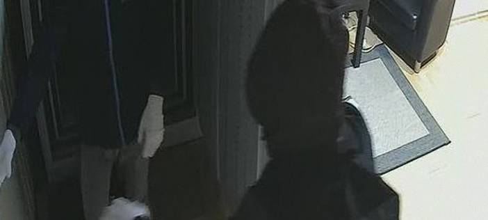 Foto-Fahndung nach Überfall auf Juweliergeschäft in Siegburg