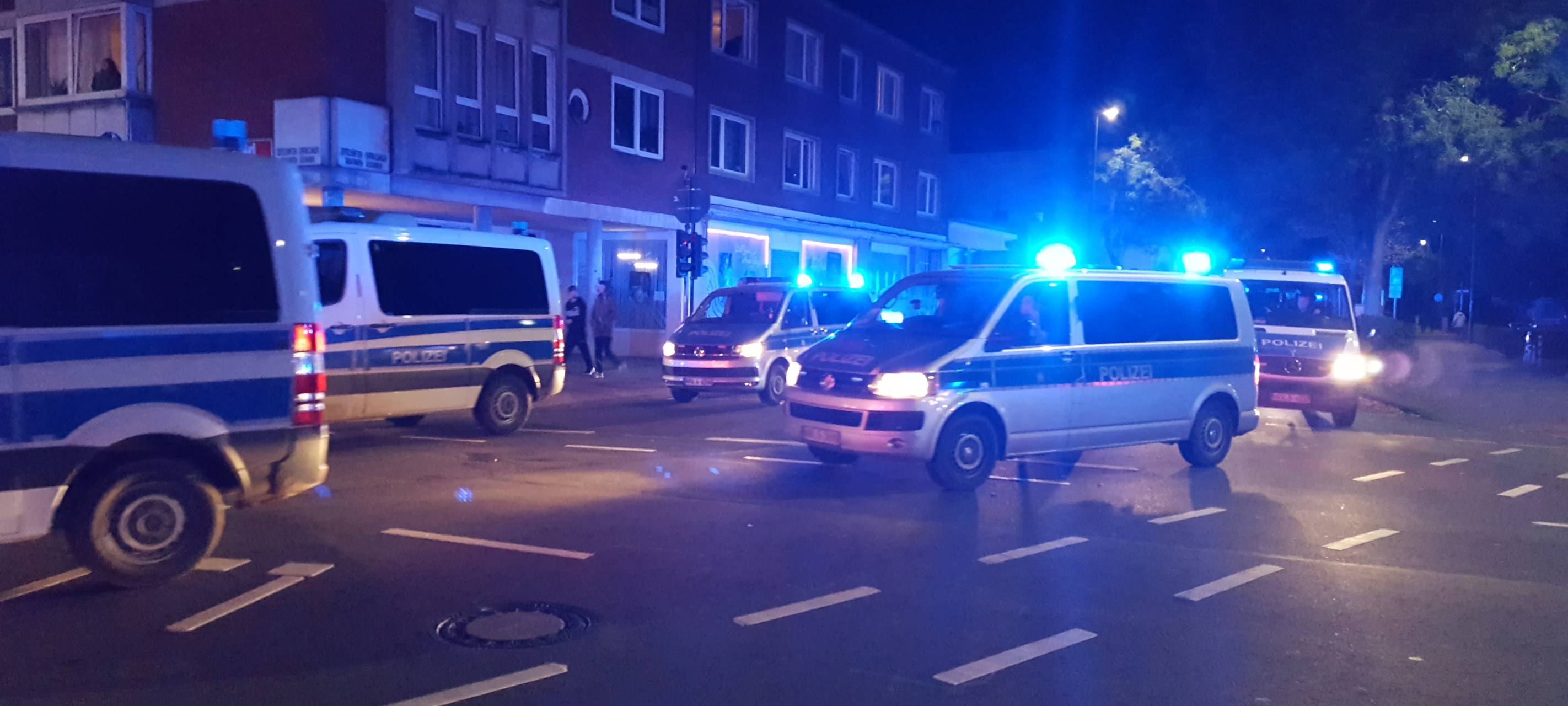 Mord in Bonn-Tannenbusch: Polizei fahndet nach Tatverdächtigem