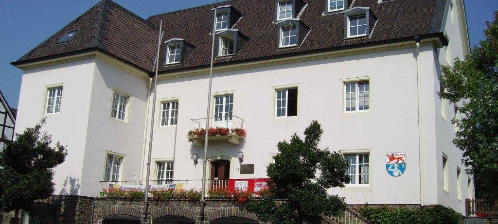 Keine Fluglärmmessung am Rathaus Windeck