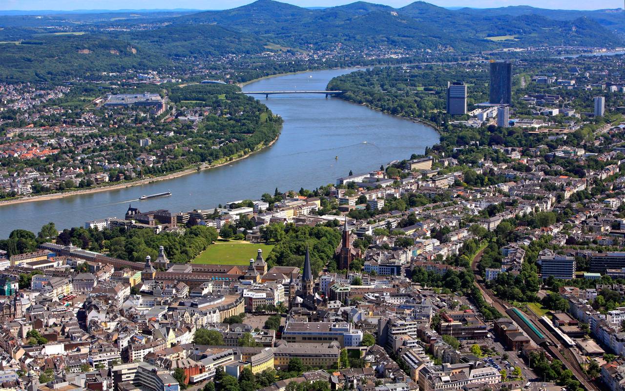 Stadt Bonn wächst weiter Radio Bonn / RheinSieg Stadt Bonn wächst weiter Radio Bonn / RheinSieg