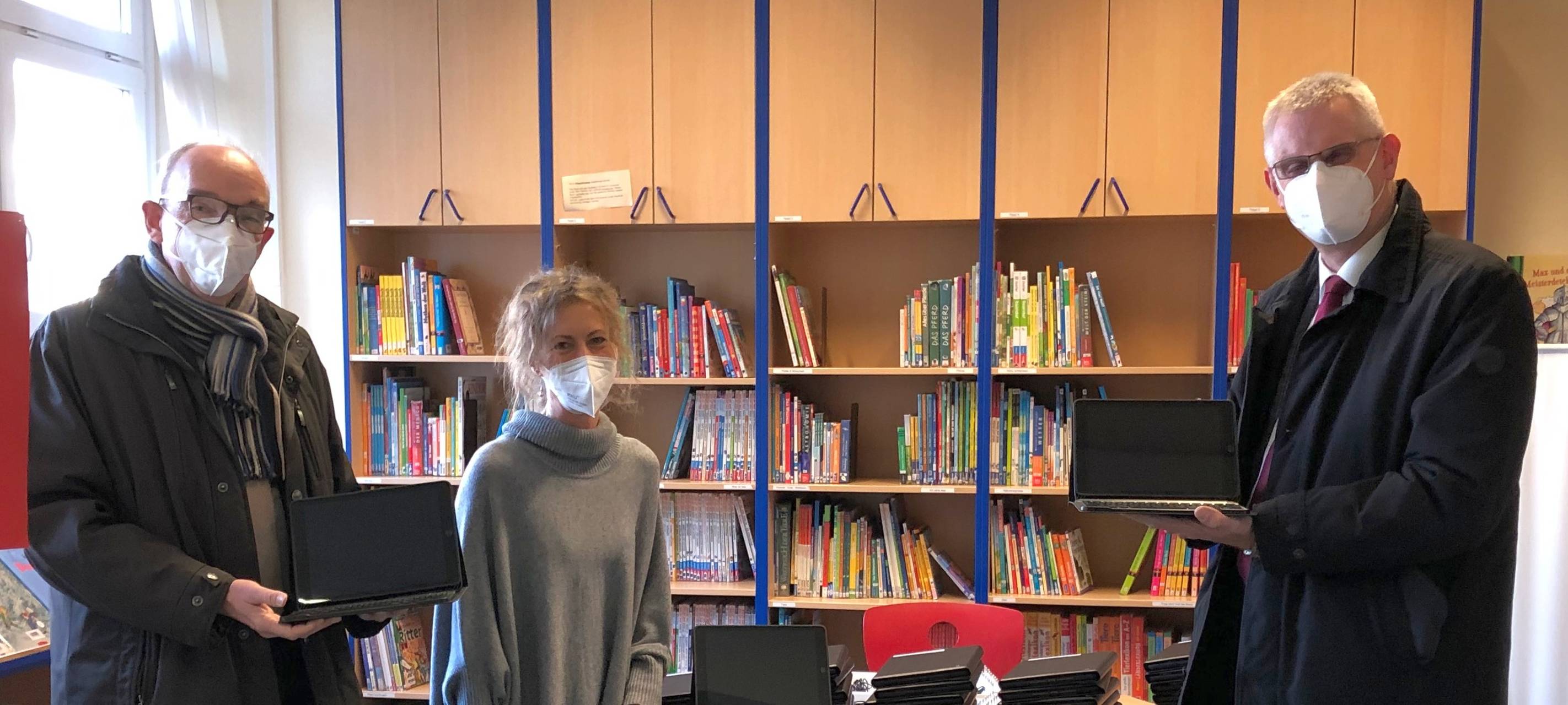 546 Tablets für Rheinbacher Schulen