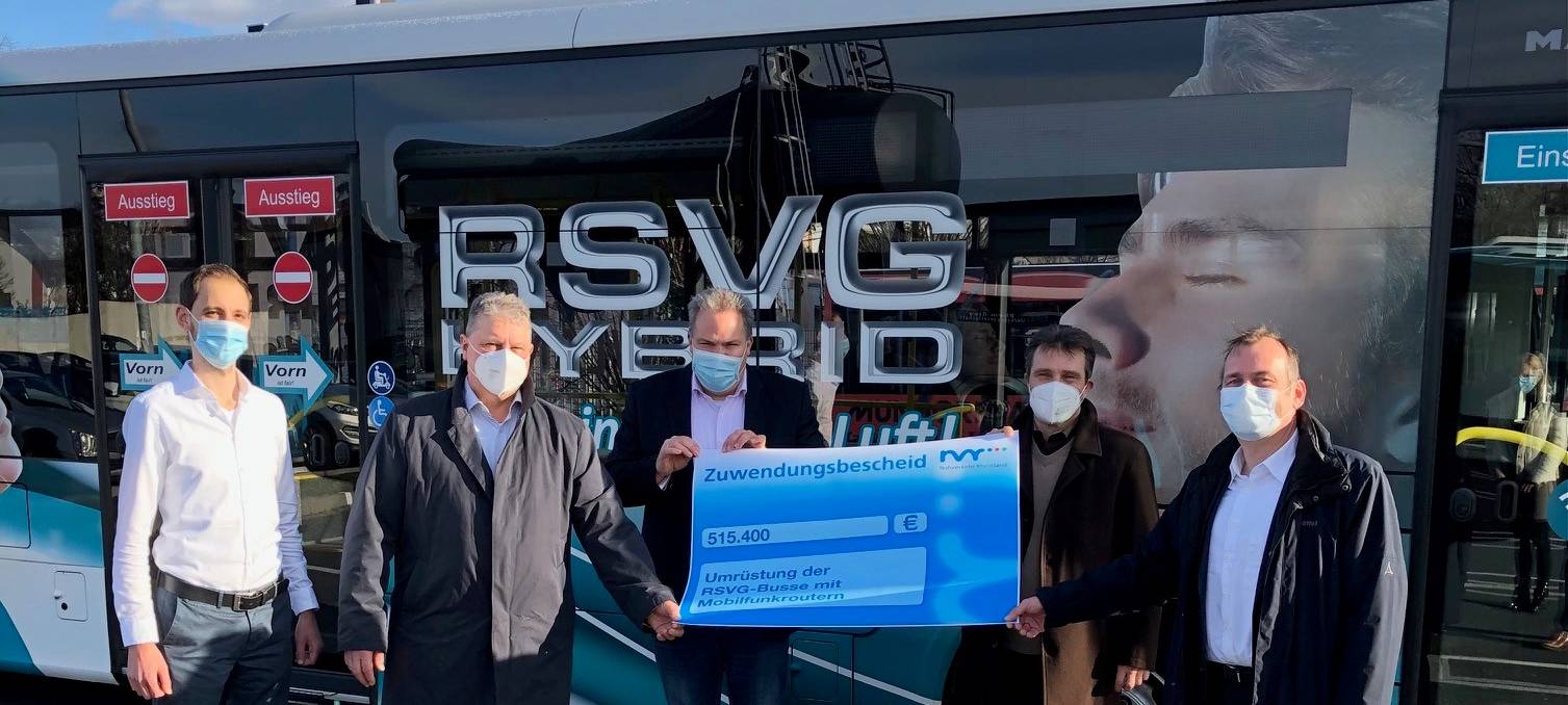 Übertragung von Fahrgastinfos - RSVG-Busse bekommen Internet