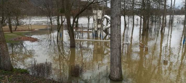 Nach Hochwasser: Streit um Spielplatz-Schäden in Bad Honnef