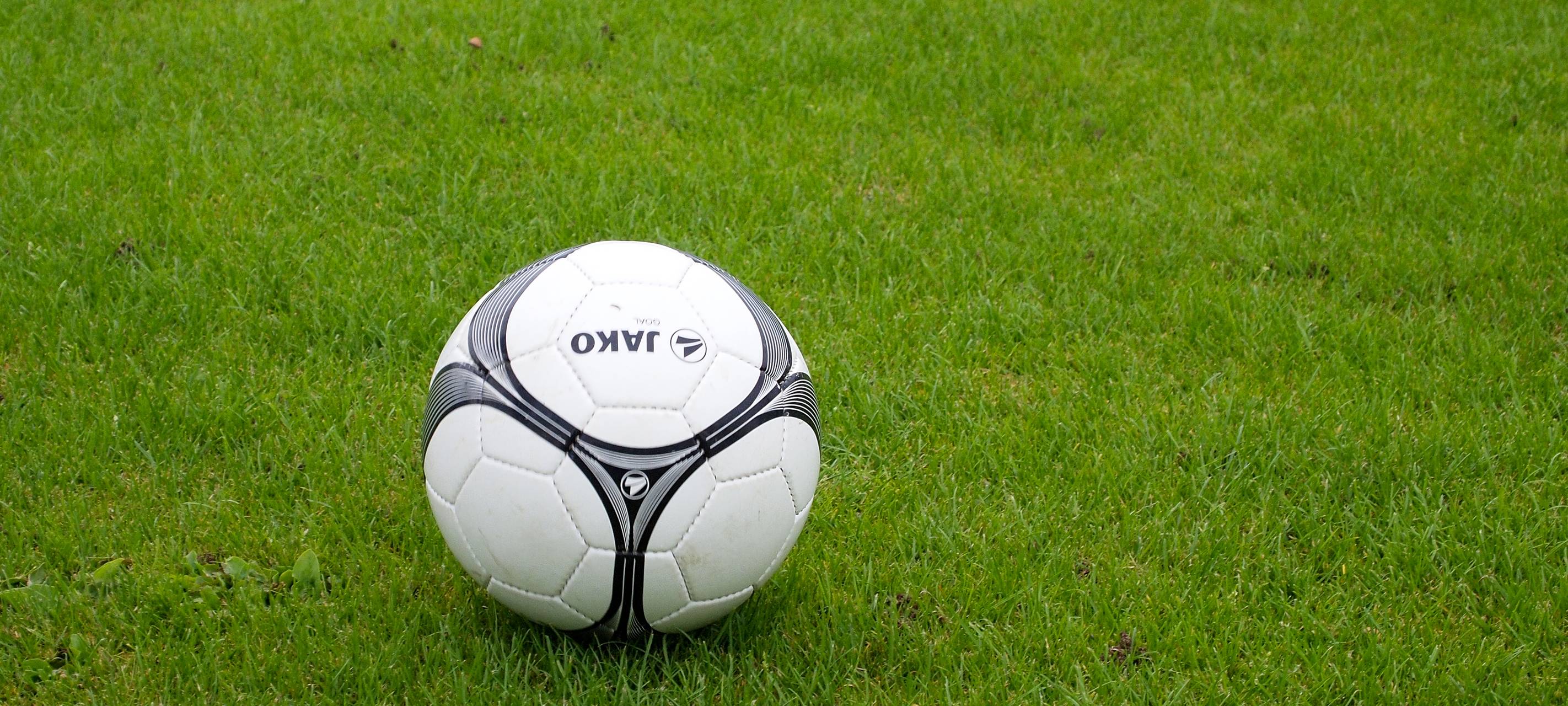 Mehr Jugendschutz: Kreispolizei und Fußballverband arbeiten zusammen