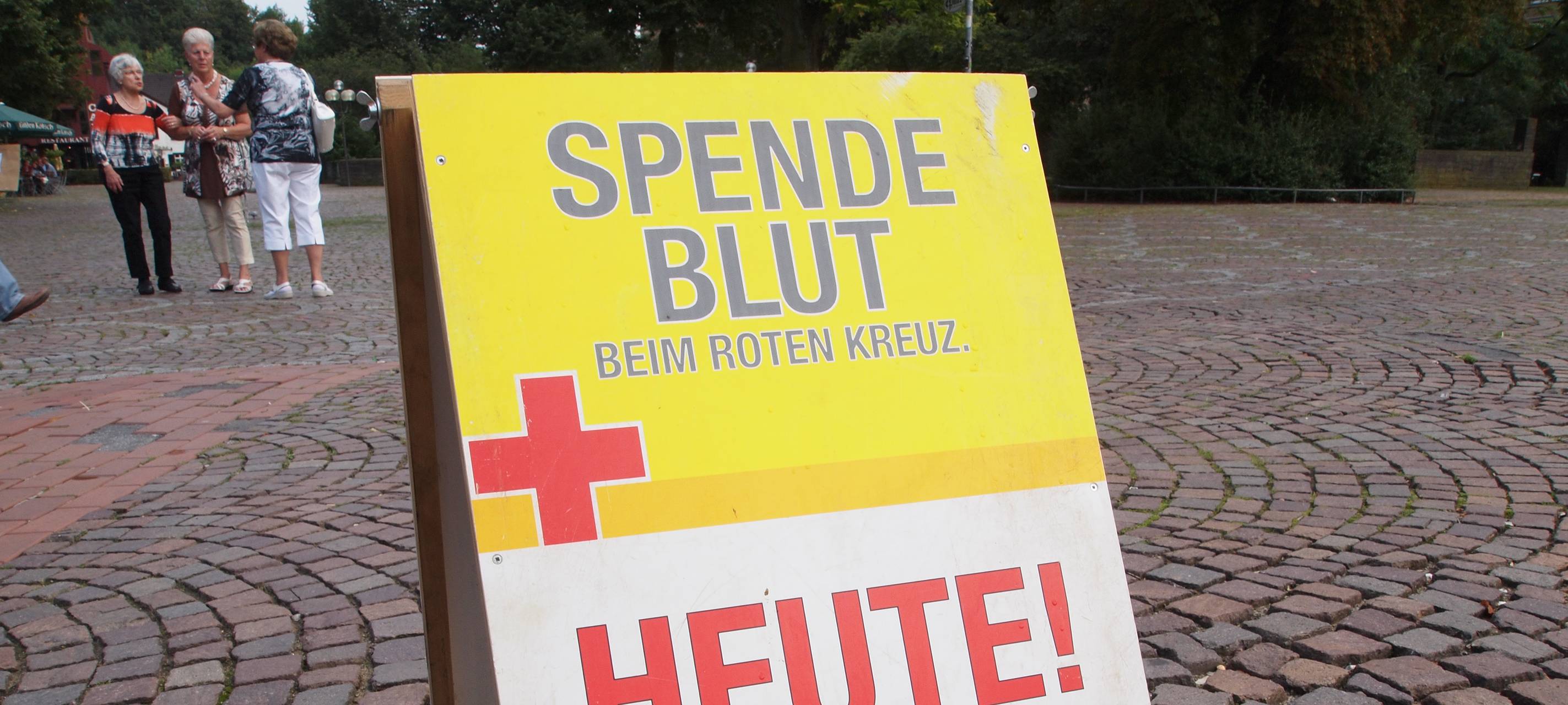 Sankt-Augustin-Taler für Dieter Roy - fürs Blutspenden