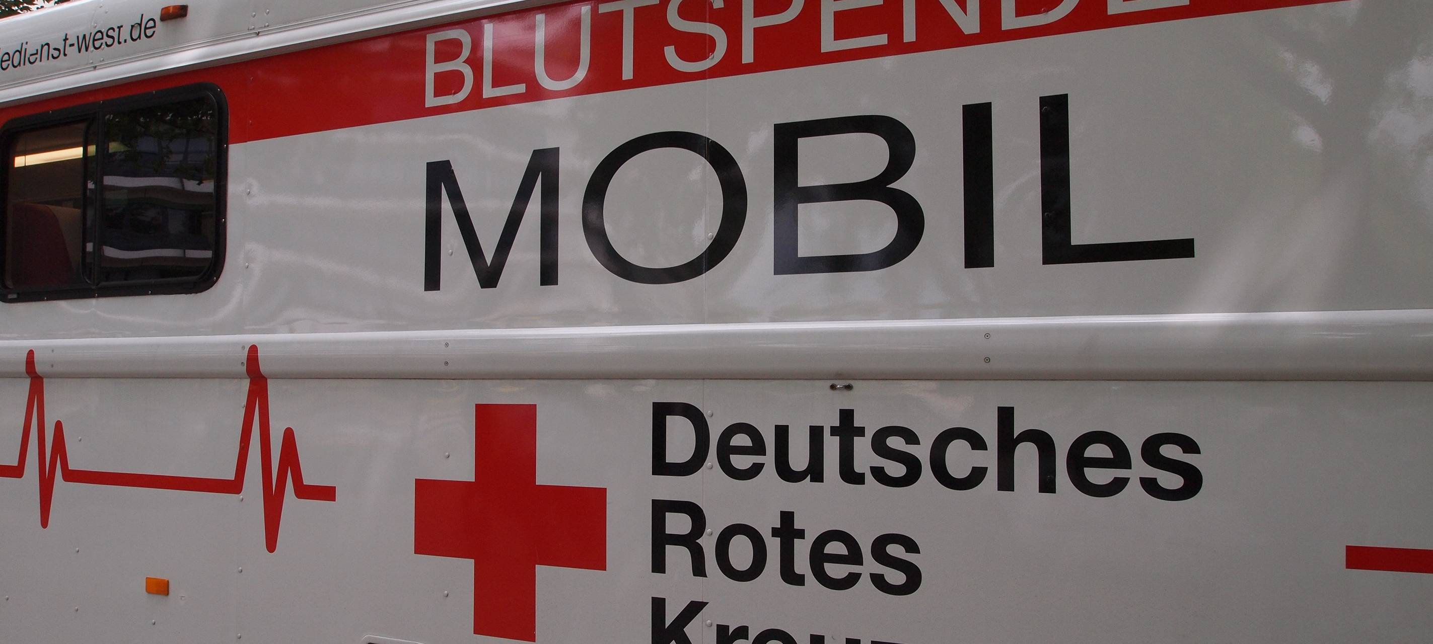 Blutspende-Marathon in der Troisdorfer Stadthalle