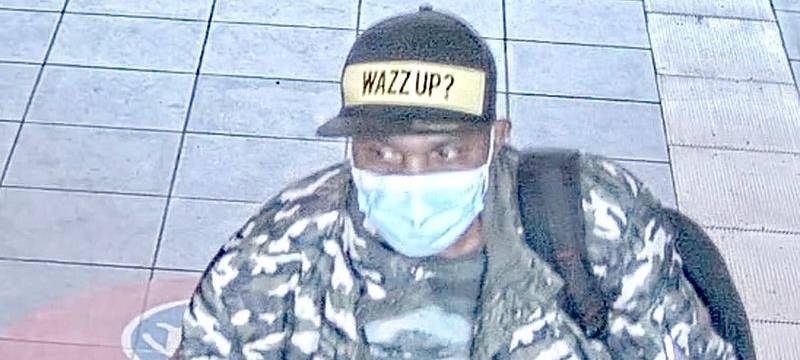 Unbekannter wegen sexueller Belästigung gesucht