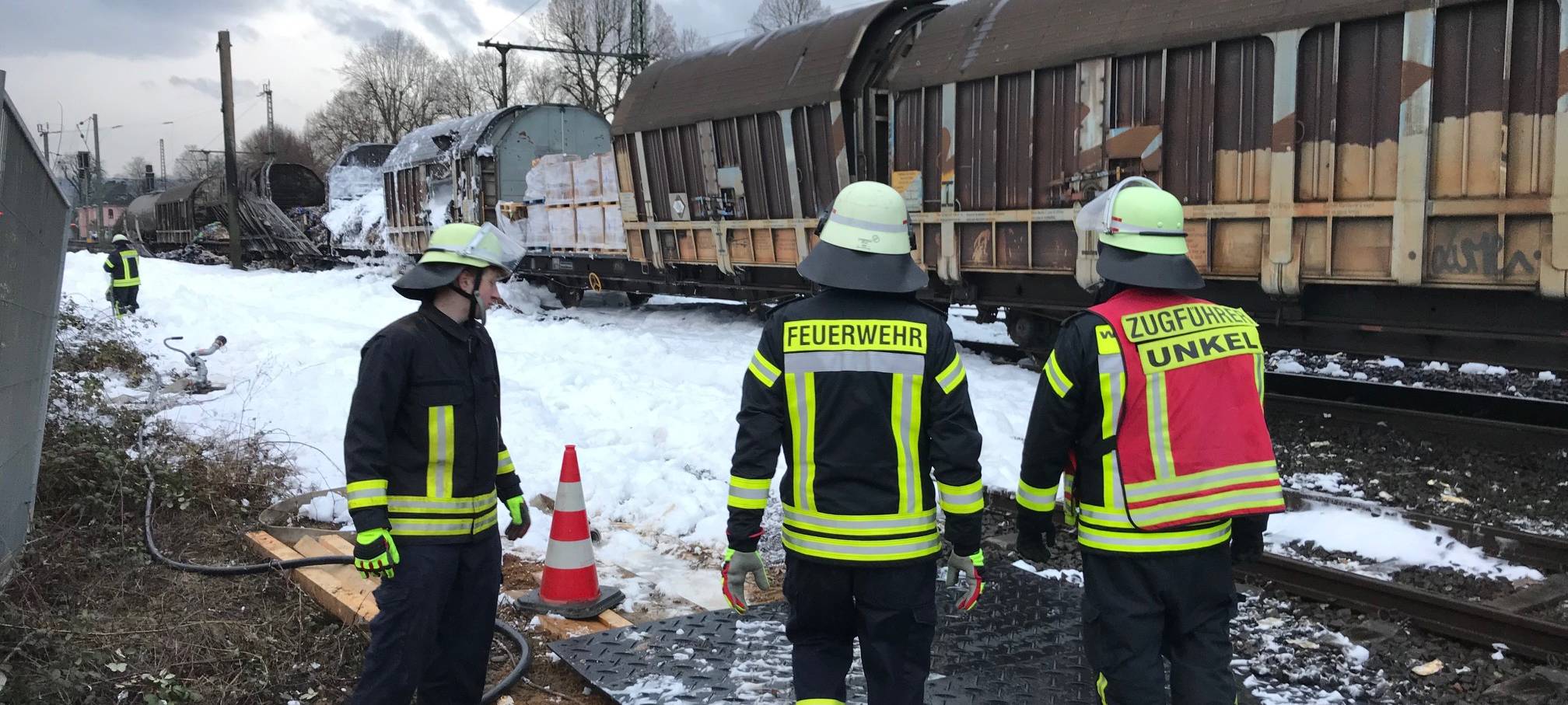 Brennender Güterzug im Bahnhof Unkel