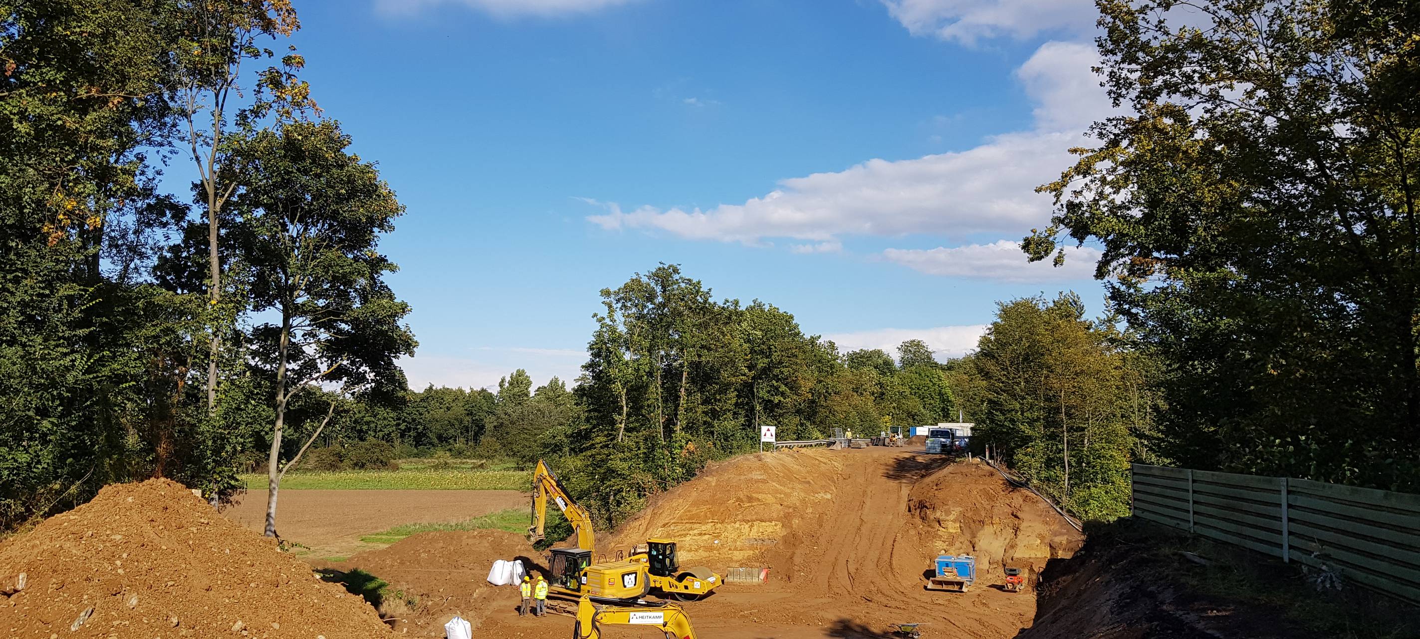 Swisttal-Heimerzheim: neue Swistbach-Brücke wird gebaut