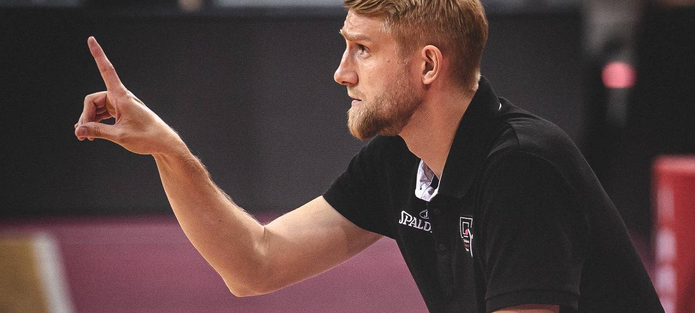 Telekom Baskets haben Fraport Skyliners zu Gast
