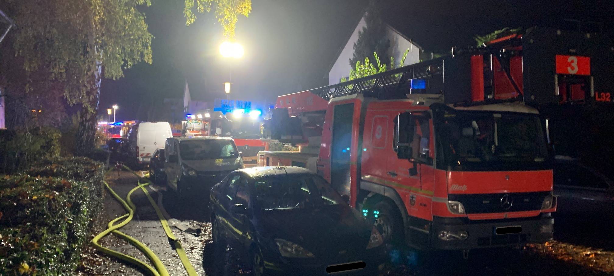 Großbrand in Bad Godesberg - fünf Verletzte