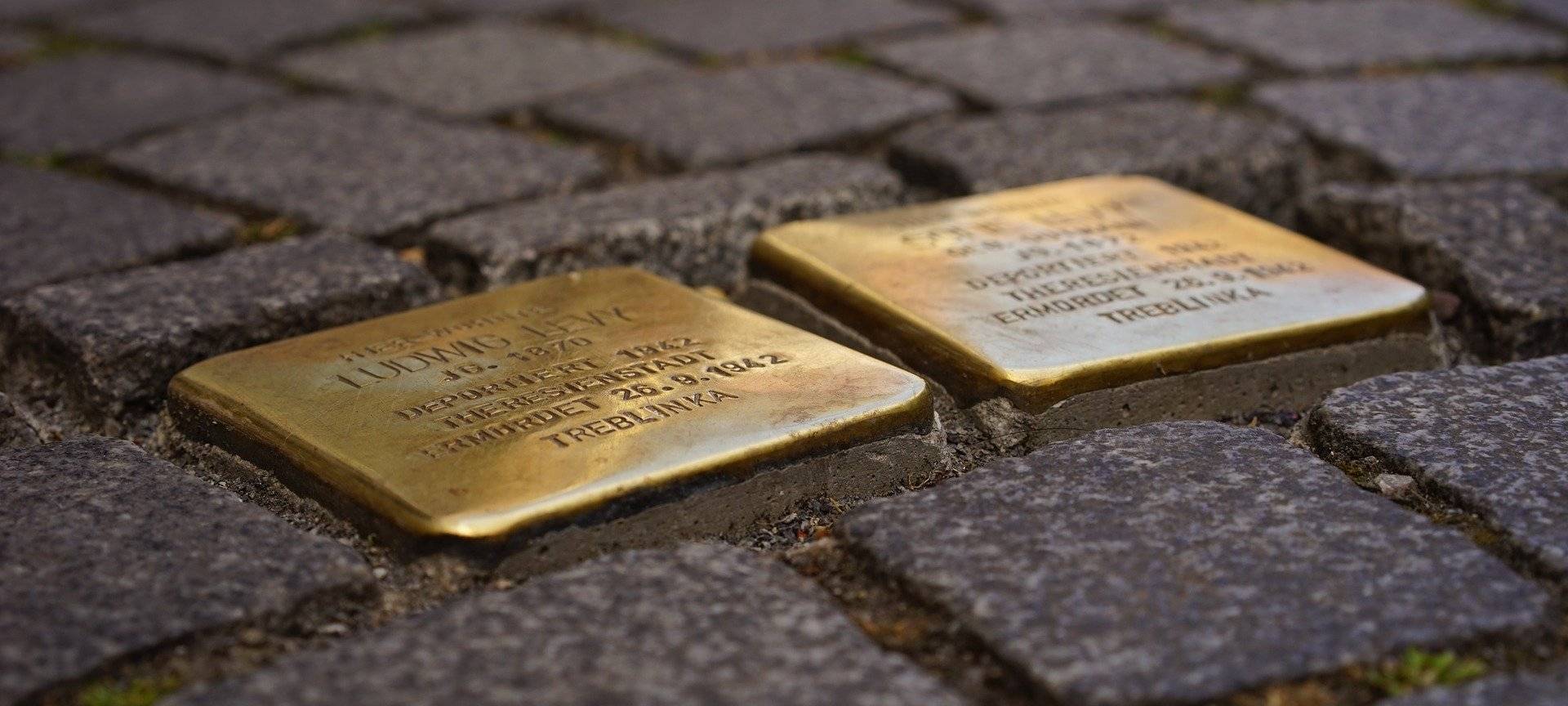 Linksjugend Rhein-Sieg fordert Stolpersteine für Homosexuelle