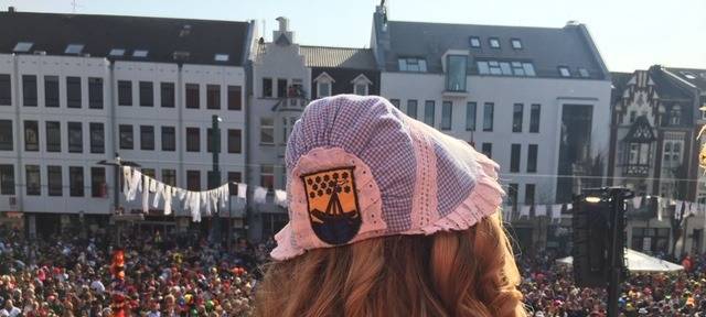Straßenkarneval laut Polizei "überwiegend friedlich"