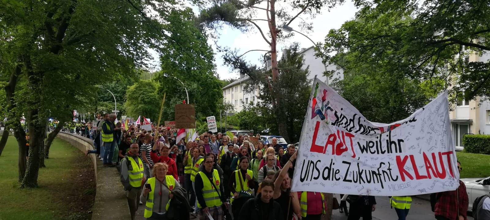 Großdemo zum Streik der Pflegekräfte