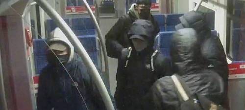Eitorf: S-Bahn besprüht - Polizei bittet um Hinweise