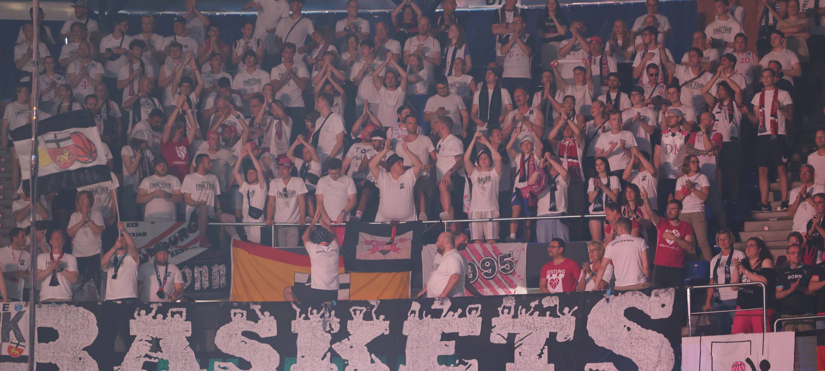 SIEGER! Die Baskets gewinnen die CL!