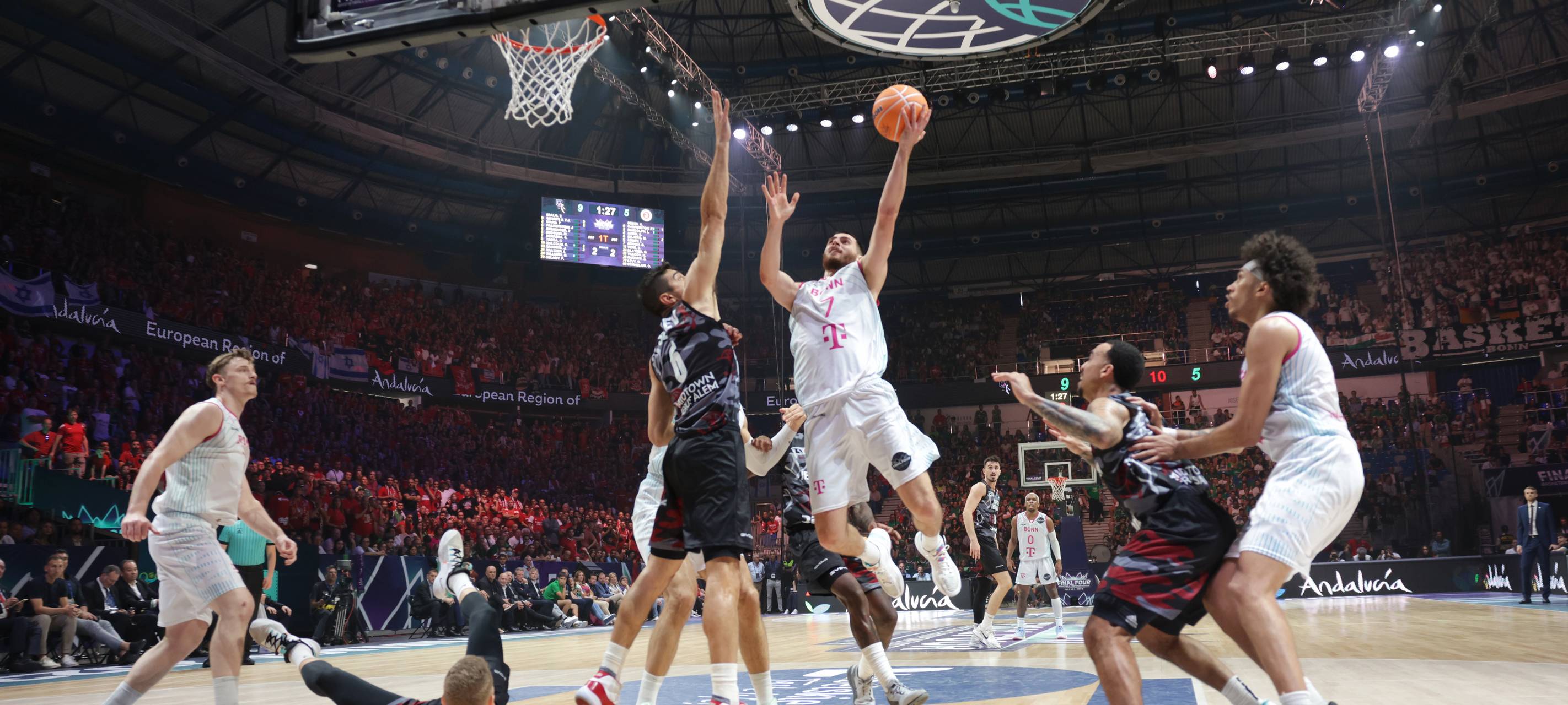 SIEGER! Die Baskets gewinnen die CL!
