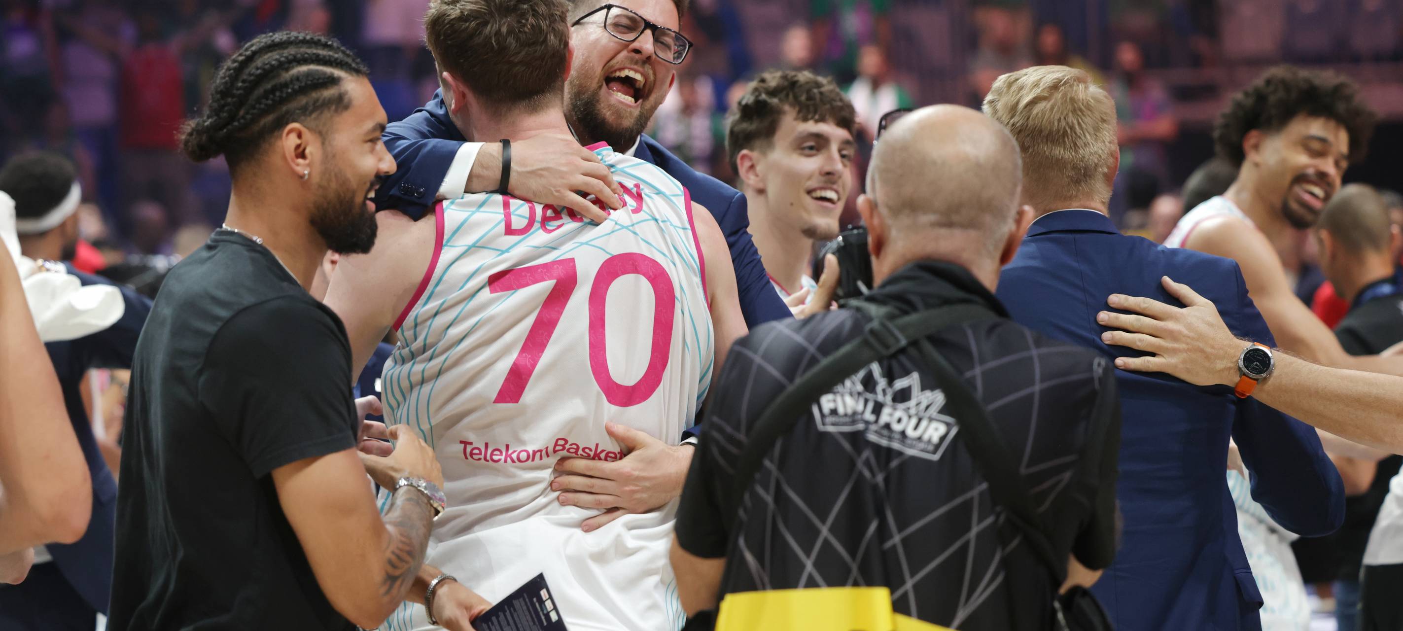 SIEGER! Die Baskets gewinnen die CL!