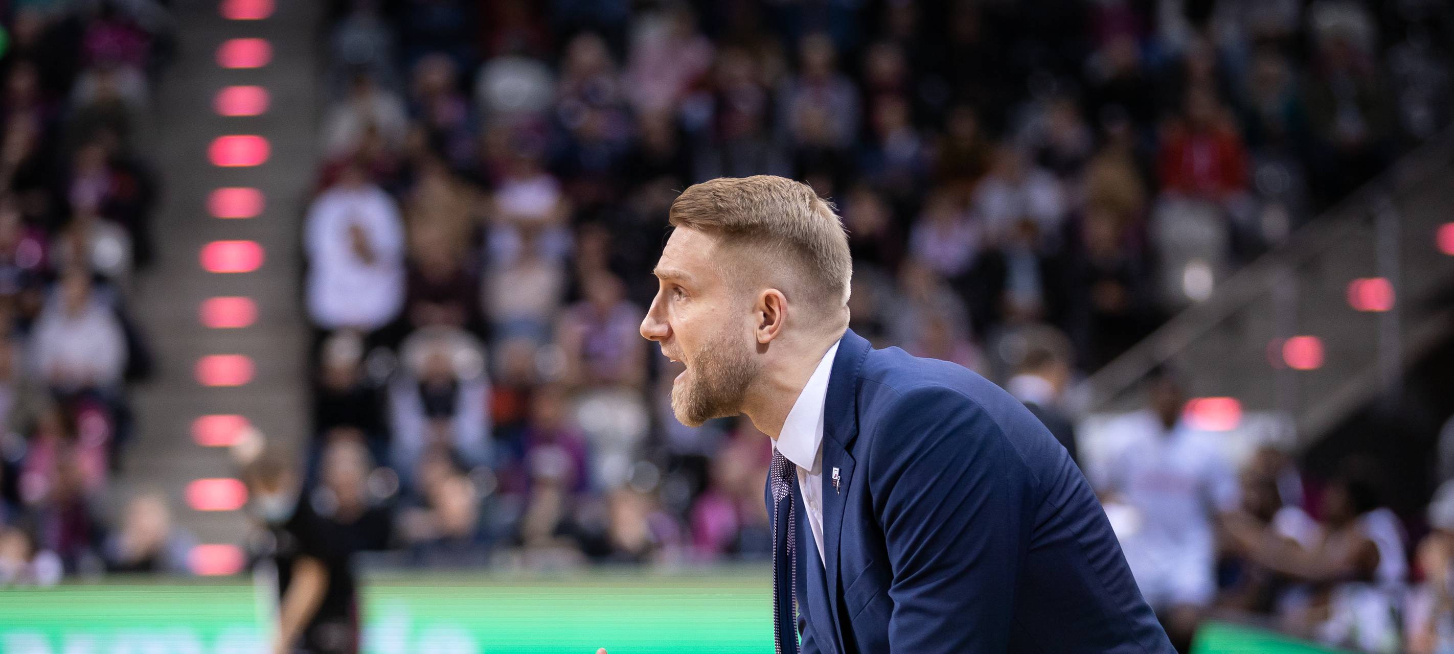 Baskets Bonn starten mit Sieg ins Halbfinale